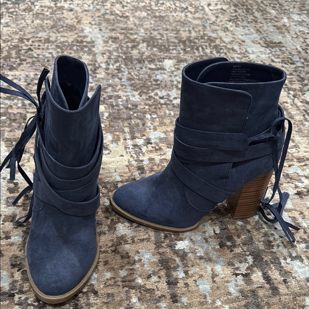 Stylish Blue Ankle Boots
